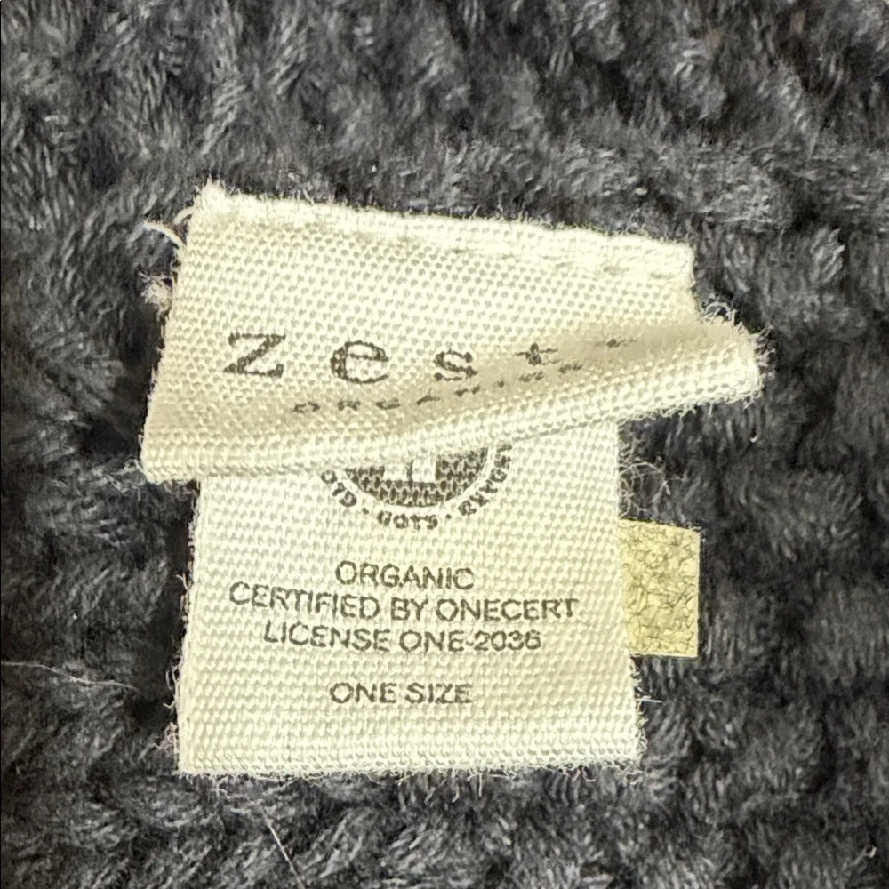 Organic OS Black Knit Scarf With Pockets 14 in wide 8 feet long